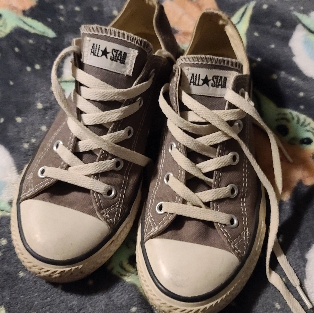 Converse shoes